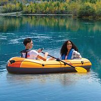 Човен надувний Intex 66313 (43*137*295 см, тримісний, 2 весла ↔122 см, ручка, ручний насос, 2 подушки, надувне дно, навантаження: до 320 кг)