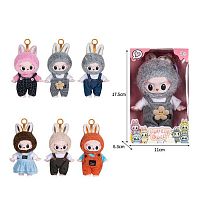 М'яка іграшка-брелок JZ 774 C11 герой, розмір - 10х3.5х13.5 см, матеріал - гума, знімний одяг, рухомі кінцівки, текстильна стрічка, карабін, в