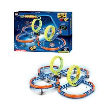 Трек 89938 79 елементів, машинка на батарейках, підсвічування, світиться у темряві, трюки, муляжі оточення, в коробці