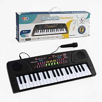 Синтезатор Q 331 37 клавіш, 6 мелодій, 8 тонів, 8 ритмів, у коробці