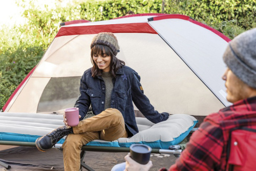 Надувний матрац Intex 67998 «Camping Mat» (20*72*189 см, 23 см з підголівником, одномісний, до 136 кг) фото 9