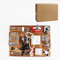 Бізіборд C 64845 , дзвінок, застібки, таймер, розетка, замки, шнурівка, перемикач, кран, фіджет, клаксон, музична шкатулка, коробка