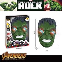 Маска героя B 888-15 F висота 21 см, підсвічування очей, резинка, в коробці